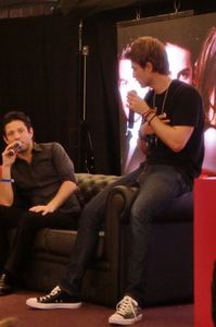 Convention-Vampire-Diaries-QA-Nathaniel-Buzolic-4