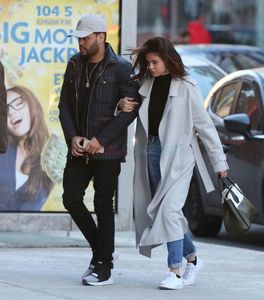 selena-abel-toronto-20mar17-10