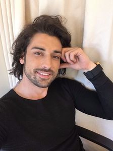 Alp Navruz
