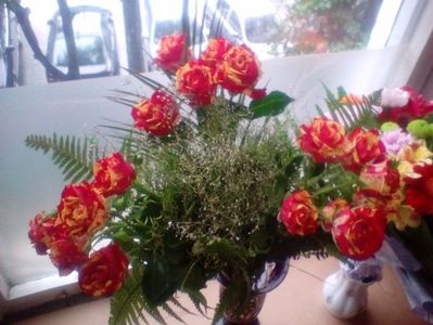 ; Buchet de flori de la soțul meu,tot la ziua de naștere 2017.
