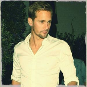 ╬ ﻉ√٥ﺎ; *apare in spatele lu Dean si incepe sa il pipaie* Ahhh, iubirea vietii mele.:)))#d