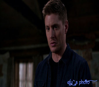 ✪ *tot in soapta spre eric* Acum putem sa ne facem de cap ca a plecat Hope#eric +; F**ck, au uitat de auzul tau fin *se uita atent cum mananca inghetata* #lexi=))))))
