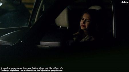 》 pământ privind-o, fără să reacționeze într-un fel. Tot drumul spre casă se întrebase oare+; de ce acesta nu ripostase, iar Jessica tocmai îi spusese de ce. Oliver o iubea, și ea... Ea nu-și amintea absolut nimic și devenise total opusul a ceea ce era înainte, din ceea ce-i fusese dezvăluit*
