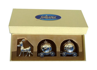 set-mot-dintisor-trasura-cenusareasa-cutie-cadou-premium-juliana; Cadou de botez pentru fetita sau baietel, set caleasca Cenusareasa pentru primul dintisor si mot in cutie eleganta www.ejuliana.ro
