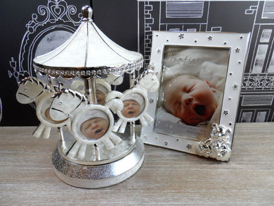 carusel-rama-pentru-bebelusi-bambino-374lei-CG582CG122846-Juliana; Pentru a comanda vizitati magazinul online www.ejuliana.ro sau confirmati stocul la numarul de telefon al magazinului Juliana din Bucuresti 0785232325
