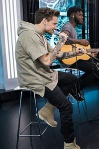 Liam-Payne-@liampayne-2017-06-15_L2RNbE16MW5NTHh6VWNFcnZybG1PSzBidzlUcz0vMHgwOjcxOHgxMDc3LzY0MHgwLzg
