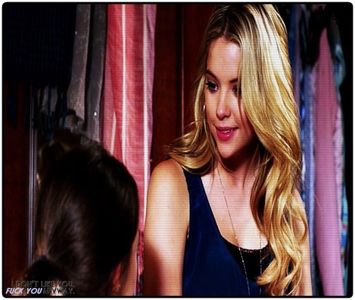 »; că e un medic frumos cu accent britanic?:)) ;;râde;; glumesc:)) nu mare lucru:)) clk;;; ;;zâmbește mergând pe acolo;;
