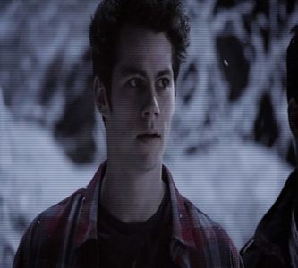 hei, îmi încerc şi eu norocul *face ochii de căţeluş* #S şi cine anume, mă rog? #C