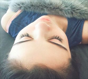 ╰k̷̷e̷̷e̷̷p̷ ̷♥̷ɓuıʇɥɓıɟ.; Ah, da... cât noroc să ai măi frate ? Când pleci în Anglia?