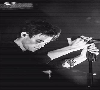 ╰k̷̷e̷̷e̷̷p̷ ̷♥̷ɓuıʇɥɓıɟ.; Atunci o să te iau ușurel, n-o să te grăbesc.. :(