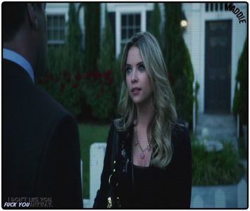 »; ;;se uită la el zâmbind;; De data asta suntem prea aproape de destinație, poate clk;;; data viitoare o să vreau la somnic:))
