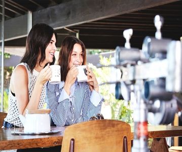 — c̮r̮u̮e̮l̮♥̷ǝɔuǝʇsᴉxǝ.; CUM ADICĂ FATO? TOATĂ LUMEA ŞTIE CĂ DIE IN YOUR ARMS; E MELODIA MEA DE SUFLET!!!:( Mai treci pe la biserică şi tu, scapi de necuratul.=))))))
