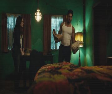 — Un hohot slab îmi părăsește gura când zice că nu are note mari la orele de sport. ❞Poate; anul ăsta vei fi printre cei mai buni la sport. Nu ai de unde ști.❞ Aleg să nu îmi dezvălui încă ”secretul” și îi aștept reacția la ce tocmai am zis.
