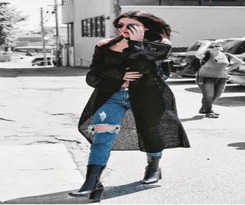 — c̮r̮u̮e̮l̮♥̷ǝɔuǝʇsᴉxǝ.; N-are acelaşi efect asupra mea.:))) Dar dacă spui tu că nu eşti rea... aşa; o fi!
