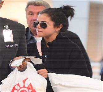 ╰k̷̷e̷̷e̷̷p̷ ̷♥̷ɓuıʇɥɓıɟ.; LMA SELENITA LMA CARO LMA