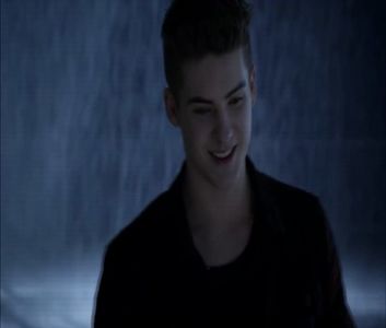 ♡ ∞┇; [cl] n-are de ce să îți fie frică ,  în anul în care am intrat eu s-au nimerit; majoritatea de treabă , sigur no să fie la fel cum era acolo și o să reușești să îți faci mulți prieteni ..
