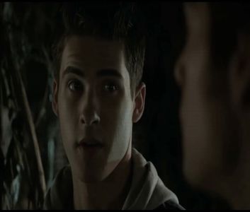 ♡ ∞┇; [cl] nu chiar , e mai mult legat de .. persoana .. cu care e .. [#ridică din umeri .; multumesc.. [# o prinde de mâna care și-o dusese pe față și i-o ia de acolo . nu te rușina , nu ai spus nimic ieșit din comun ..
