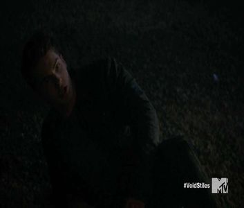 ♡ ∞┇; [#stă așa cu ochii închiși , adoarme și el,dar mai greu .