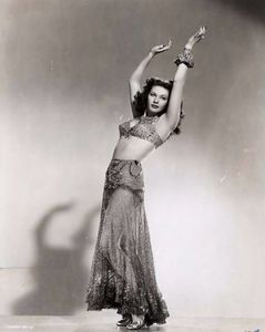88424_Yvonne_De_Carlo_14_122_1176lo
