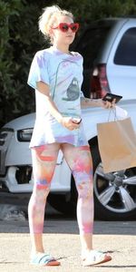 092716-miley-cyrus-embed