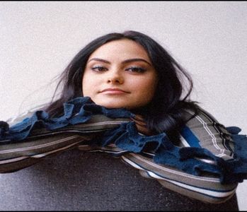 ▰ Camila Mendes has ̤̤̤̤̤̤̤̤̤̤̤̤̤̤̤ͅ0̤5̤ votes.