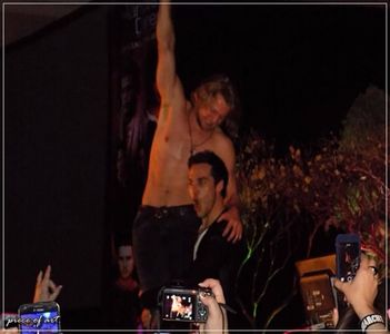 ∵∴ʷ͠ʳ͠ᵉ͠ᵃ͠ᵏ ͠ʰ͠ᵃ͠ᵛ͠ᵒ͠ᶜ͠ ❜☇  * Continuă scena fierbinte cât mai sălbatic, gemând la unison cu ea; timp în care Felix se trezește de câteva ori plângând, dar ei erau prea ocupați ca să se preocupe de acesta, așadar după o part;idă îndelungată atinge apogeul și își dă drumul în aceasta. *
