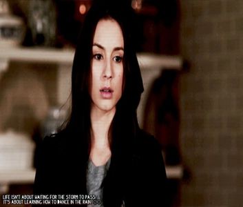 ϟ☾.єครt ☼F Eᴅᴇɴ ☪☂.  [cl] [#strânge pumnul neluându-și privirea de pe cei 2 , deși se simțea; extrem de deranjată de ceea ce vedea , încearcă să se convingă că singurul motiv pentru care se simte așa deranjată e faptul că e dezamăgită că Hanna nu ar avea încredere în ea  , rămâne pe gânduri în
