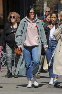 jessie-j-out-and-about-in-new-york-april-13-2017_115060604
