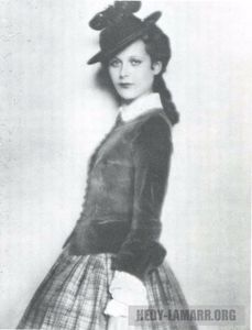 HEDYLAMARRYOUNG_SISSI_STAGE_RESCAN_