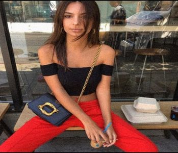 ▰ Emily Ratajkowski has ̤̤̤̤̤̤̤̤̤̤̤̤̤̤̤̤̤̤̤̤̤̤̤̤̤ͅ0̤7̤ votes.