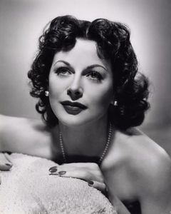 portrait_50s_23723