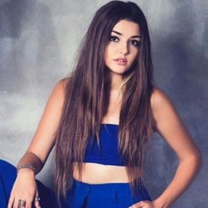 Hande Ercel-Hayan (5)