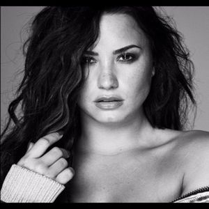 ♡ This picture was posted on 15Septembrie.