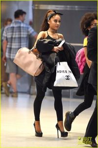 ariana-grande