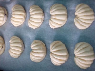 Scoici cu brânză dulce și vișine -5