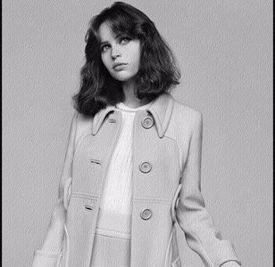 Felicity Jones ▫ ▫ ▫ ▫ ▫ ▫ ▫ ▫ ▫ ▫ ▫ ▫ ▫ song: https://www.youtube.com/watch?v=aK3TROzVRiE ♥; ❝Girls like her deserve the moon wrapped in tiny kisses.❞
