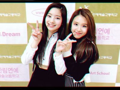 「 Day142 ♥ Dahyun x Chaeyoung」