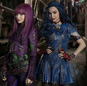 12 Descendants 2