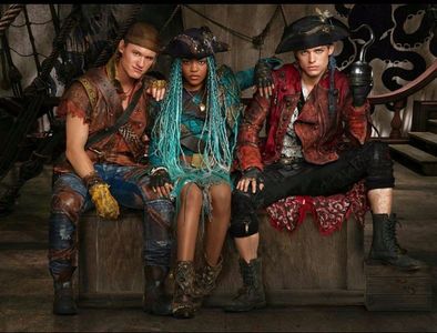 13 Descendants 2