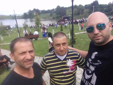 received_1448016288593522