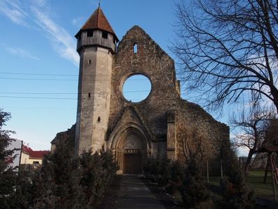 Carta - Abatia Cisterciana in judetul Sibiu; ... superb monument istoric si religios, vazut doar pe dinafara, pentru ca in ziua de Craciun este inchis !? 25.12.2017
