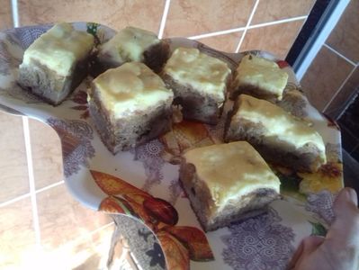 Prăjitură cu mere și cremă de vanilie