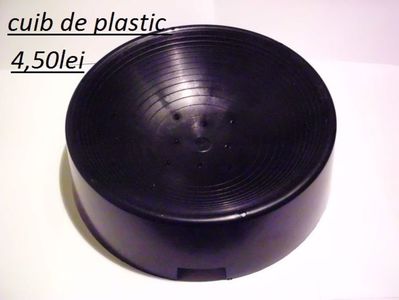 106100166_VLDZGPL; cuib plastic 4,50lei
