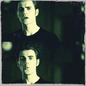 ╬┇ A fost odata ca niciodata... Daca n-ar fi nu s-ar mai povestii... Un vampir idiot"citez dupa; Rebekah&quot; ce iubea o blonda rasfatata... Si dupa un timp a disparut din peisaj... Ce tot zic aici.... Hellow, careva? Nimeni? Bine...
