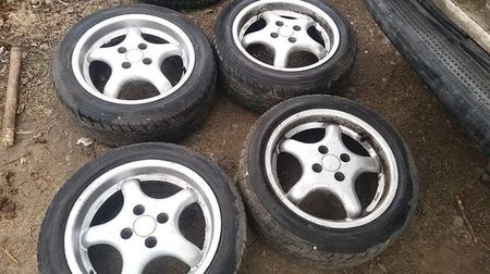 4 x 100 r15  pret 450lei