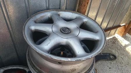 4 x 108  r15  pret 350lei