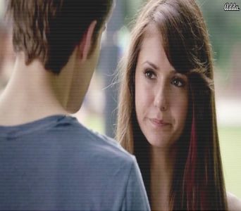 》Nici nu mă așteptam la alt răspuns din partea ta, domnișoară. *râde, o strânge și ea+; la rândul ei în brațe* #Kath. *Îi zâmbește* Poftă mare să ai! #Stefan. Bună seara, blondo. *râde* Gândește pozitiv...poate și-a luat o vafă!! =)))) *râde* #Rebekah. *Se uită confuză la el* Ce
