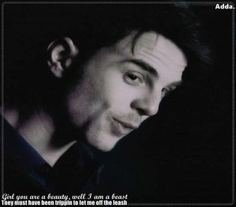 》Dar ce am făcut că vreau să mănânc și eu cu tine?? Ești calic? #Stefan. *se uită la +; sor-sa* Bună seara și ție, darnico. De fapt i-a dat banii celui care l-a trimis la cerșit. Trist și dur! #R. Cred că pe tine te mănâncă puțin în c;r și cauți scandal, ai noroc că sunt calm azi.=))))#D
