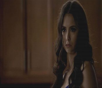 — Da, doar dacă-mi dai tu în gură, ce zici? # Îl privește amuzată și-i face din ochi. -Stefan; Ofof, mă dezamăgești Rebeko... ăia puteai să-mi dai mie. # O spune cu o voce dramatică, lăsându-și capul în jos. -Rebekah.
