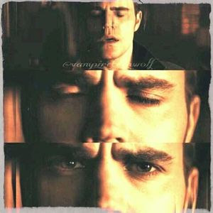 - ca tu sa te ti de cuvant. Si ca sa fie clar, nu o sa fiu catelusul tau dupa. # il ignor pe Damon s; ochii oprindu-mi sentimentele, apoi imi mentin privirea pe Enzo si ii arat drumul pentru a pleca] -Dupa tine, prietene.
